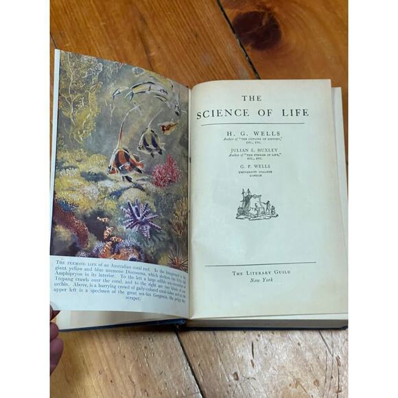 VINTAGE The Science of Life book by H.G Wells.GP Wells.Huxley.The Literary Guide - Picture 5 of 6